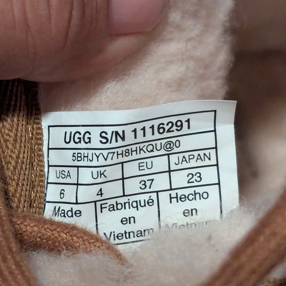 UGG Women’s Neumel Leopard Boot size 6 - Picture 5 of 6